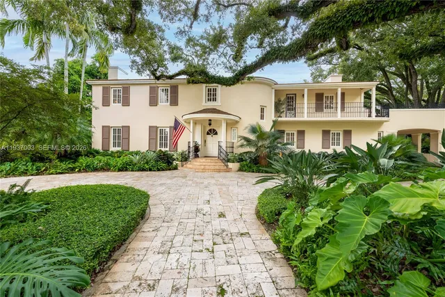 $5,950,000 | 1036 South Greenway Drive, Coral Gables, FL 33134