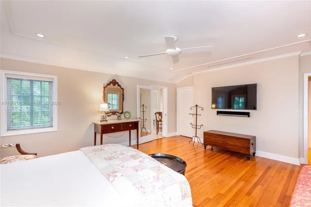 $5,950,000 | 1036 South Greenway Drive, Coral Gables, FL 33134