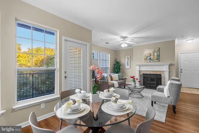 $210,000 | 19621 Galway Bay Circle, Unit 302, Germantown, MD 20874