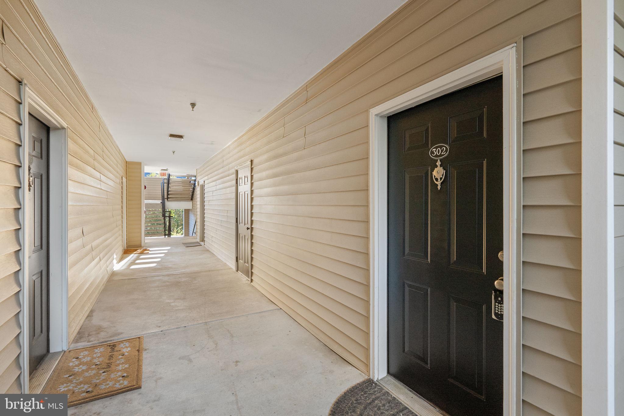 19621 Galway Bay Circle, Unit 302 Germantown, MD 20874 - Photo 4 of 29