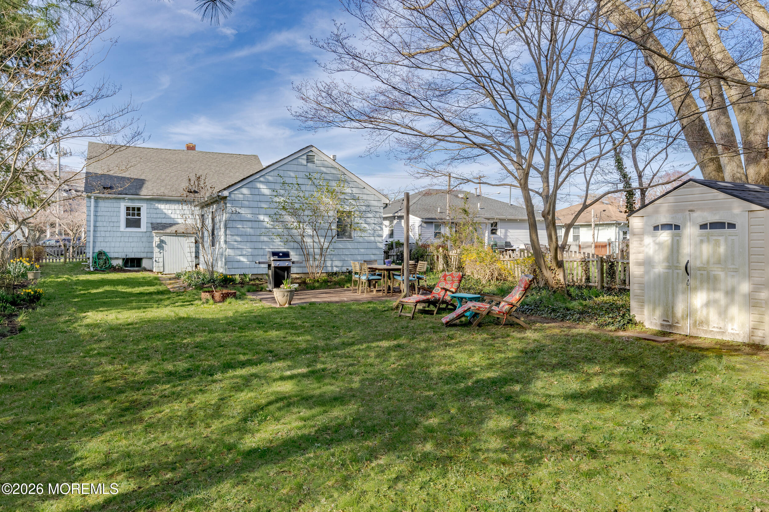813 Ocean Road Spring Lake Heights, NJ 07762 - Photo 21 of 27 Yard