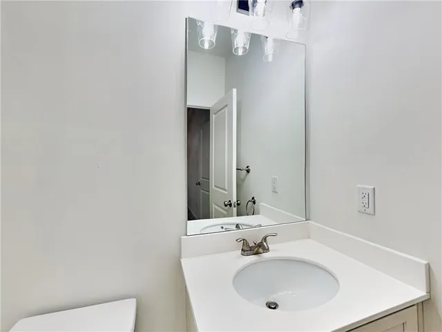 $3,200 | 3221 Creole Lane, Decatur, GA 30032