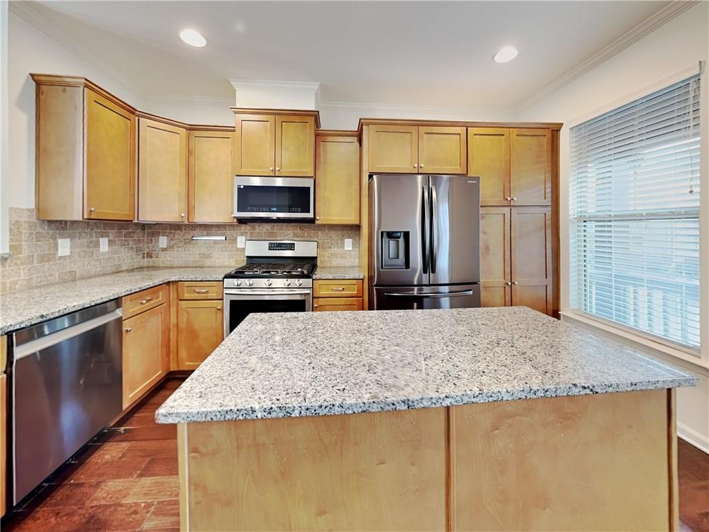 3221 Creole Lane Decatur, GA 30032 - Photo 4 of 20