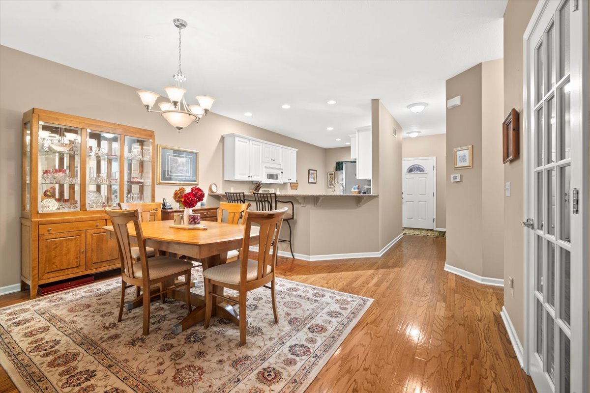 405 Spring Ridge Road Bloomington, IL 61704 - Photo 8 of 22 Gallery Image 8