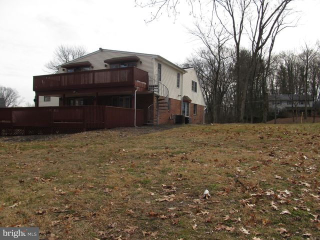 $799,000 | 230 Foxcroft Road, Broomall, PA 19008