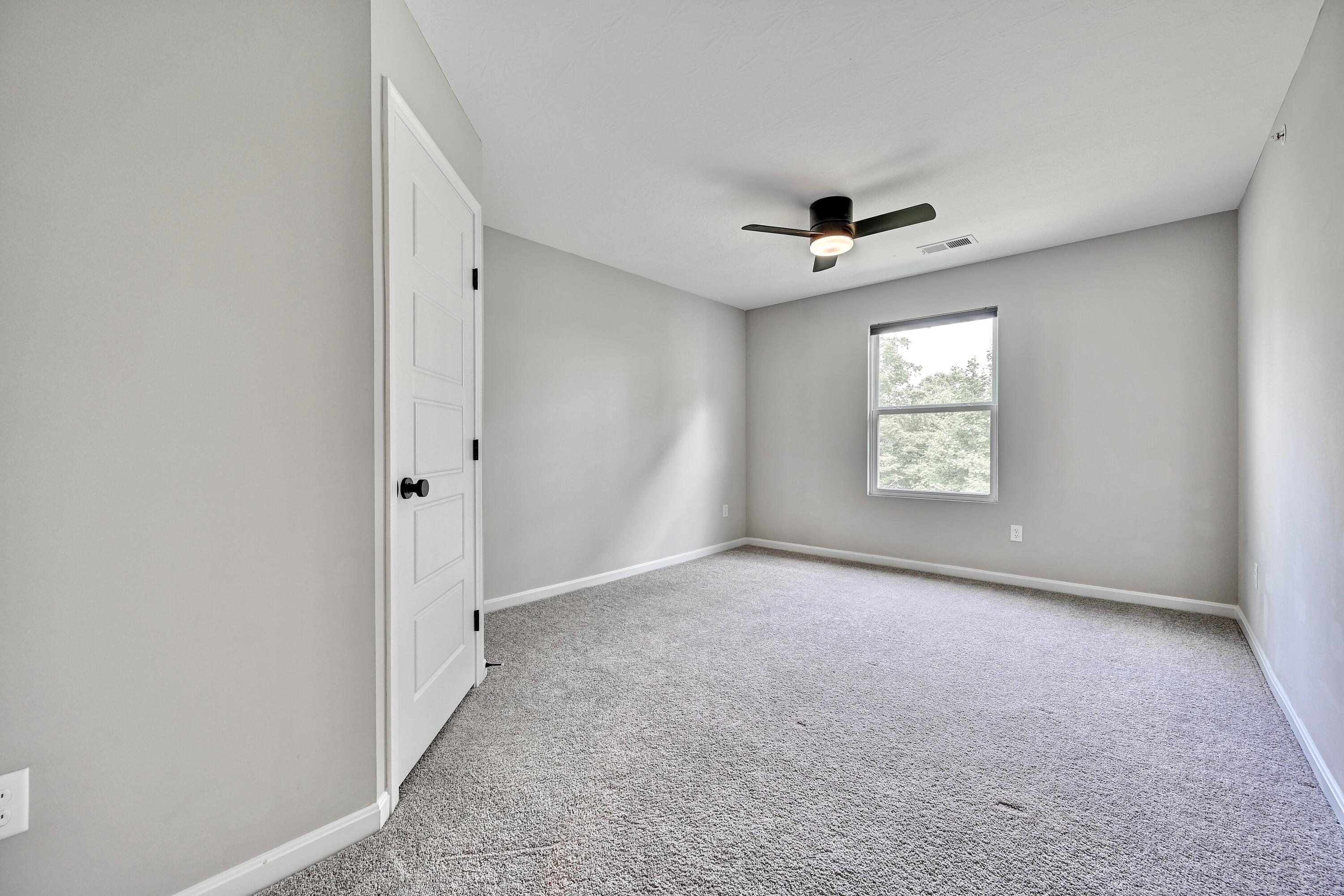 2307 Piazza Ridge Covington, KY 41017 - Photo 23 of 37 DSC_9083_4_5_6_7Interior01