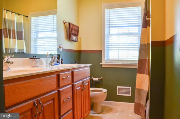 $484,900 | 815 Edgeworth Court, Red Lion, PA 17356