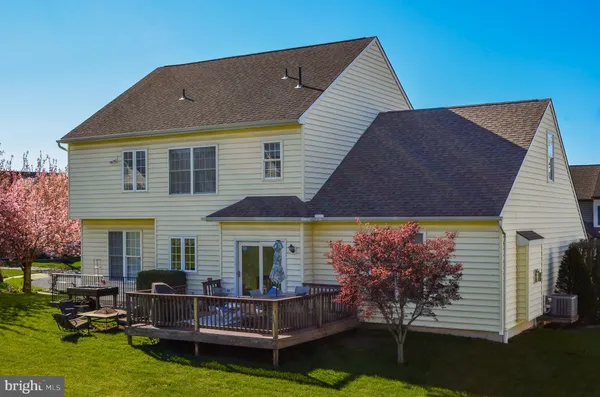 $484,900 | 815 Edgeworth Court, Red Lion, PA 17356