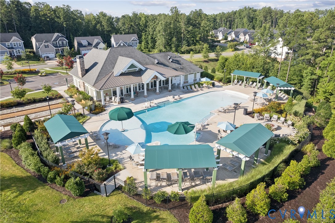 19025 Palisades Ridge Moseley, VA 23120 - Photo 24 of 41 an aerial view of multiple houses with yard