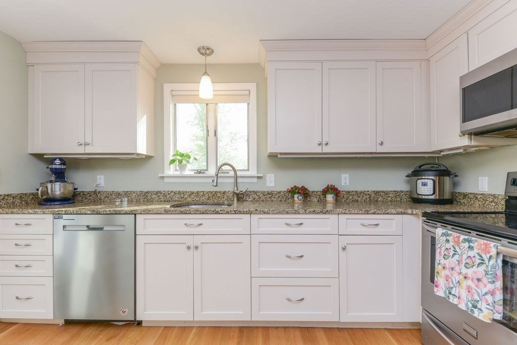 99 Audubon Road Norwood, MA 02062 - Photo 4 of 41 Gallery Image 4