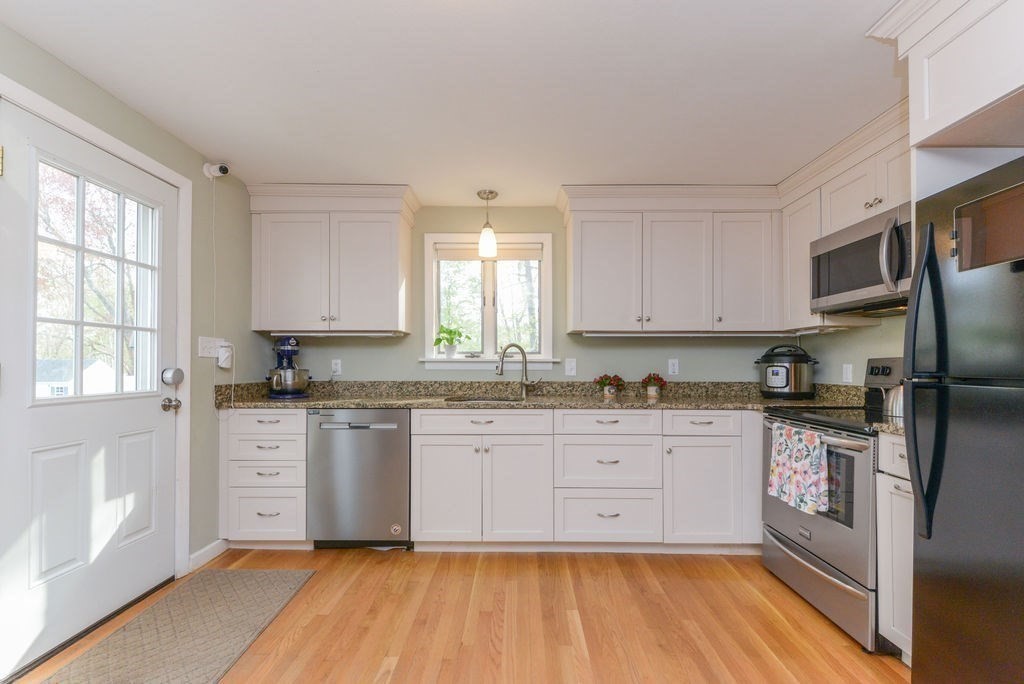 99 Audubon Road Norwood, MA 02062 - Photo 5 of 41 Gallery Image 5