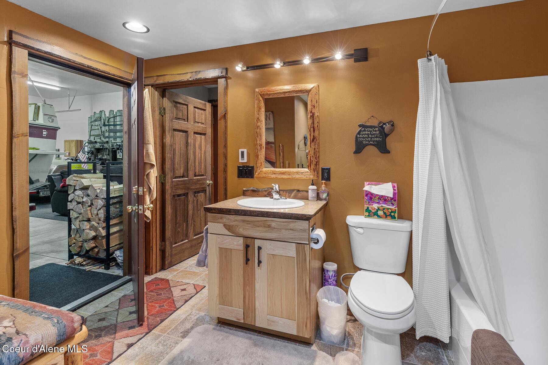 31756 North Riffle Road Spirit Lake, ID 83869 - Photo 26 of 48 Shop and Guest Quarters bathroom