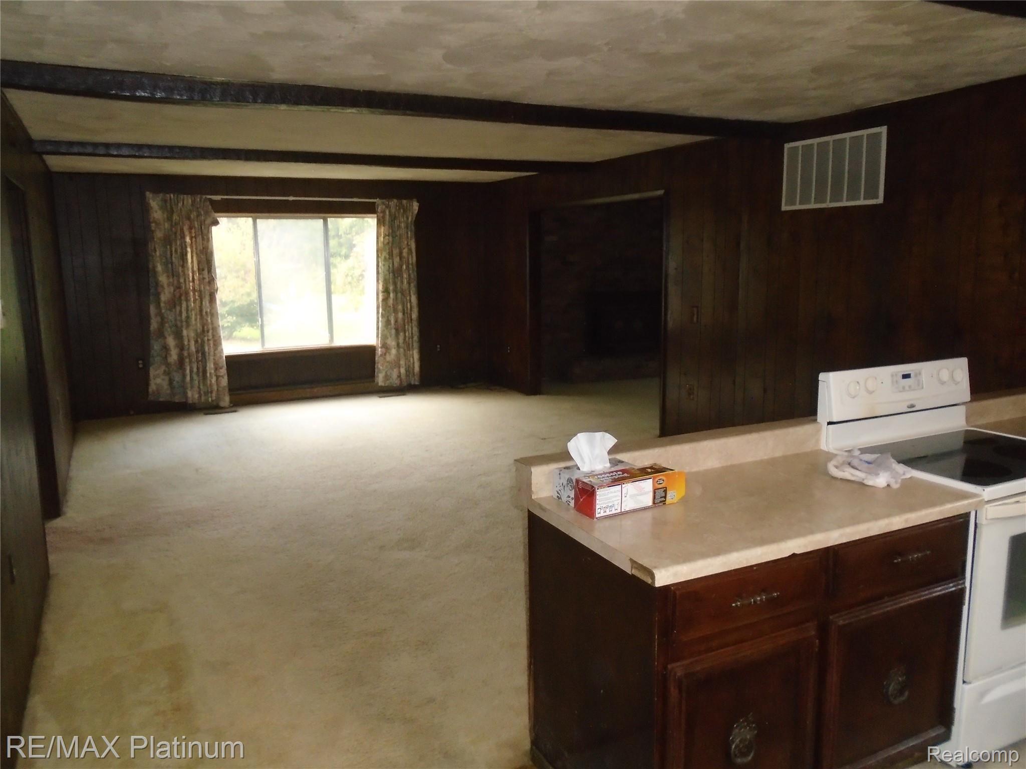 5990 Fish Lake Road Holly, MI 48442 - Photo 21 of 44 DSC04274.JPG
