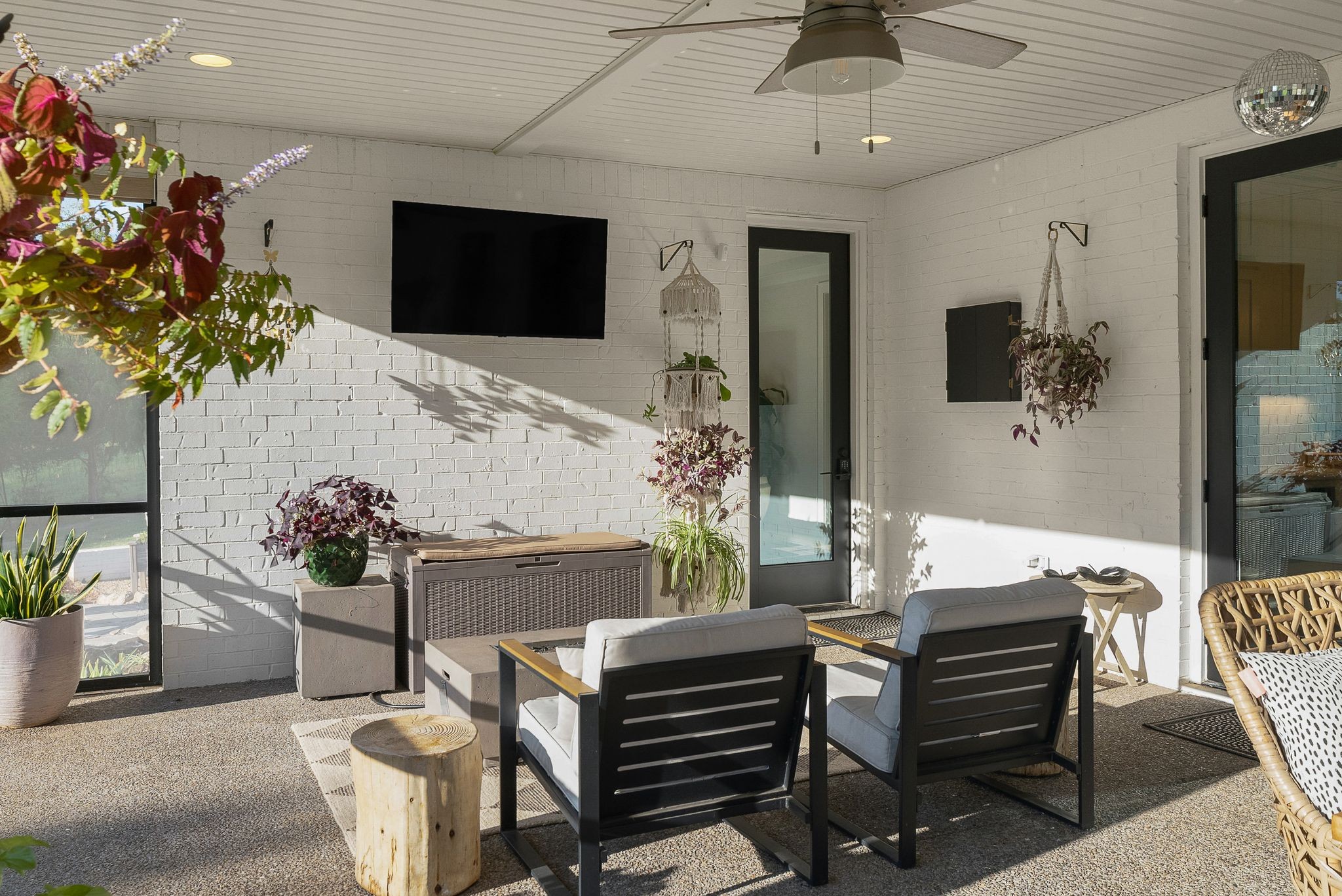 1780 Berea Church Road Lebanon, TN 37087 - Photo 20 of 62 a outdoor living space with furniture