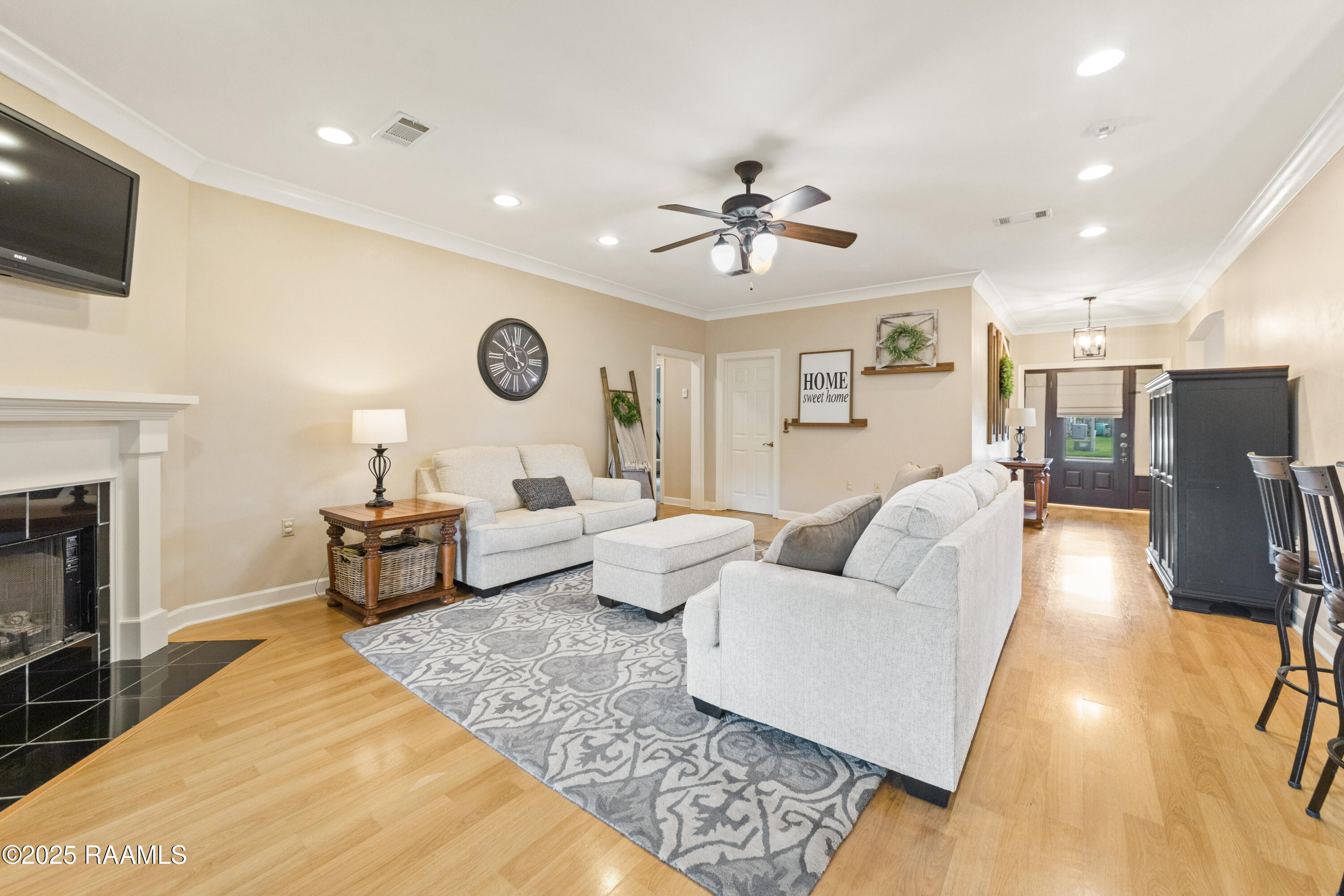 302 Riverside Drive Berwick, LA 70342 - Photo 7 of 50
