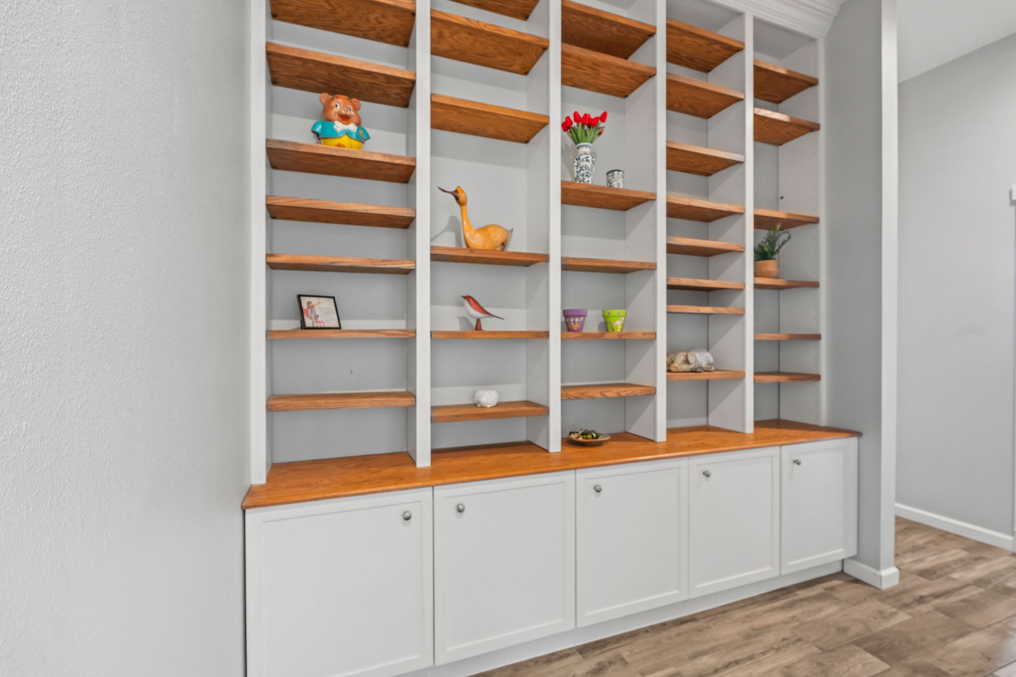 28322 Mellman Road Hempstead, TX 77445 - Photo 17 of 50 Custom built bookcase.