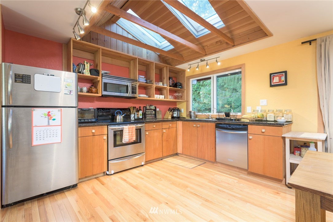 3865 Magrath Road Bellingham, WA 98226 - Photo 9 of 19