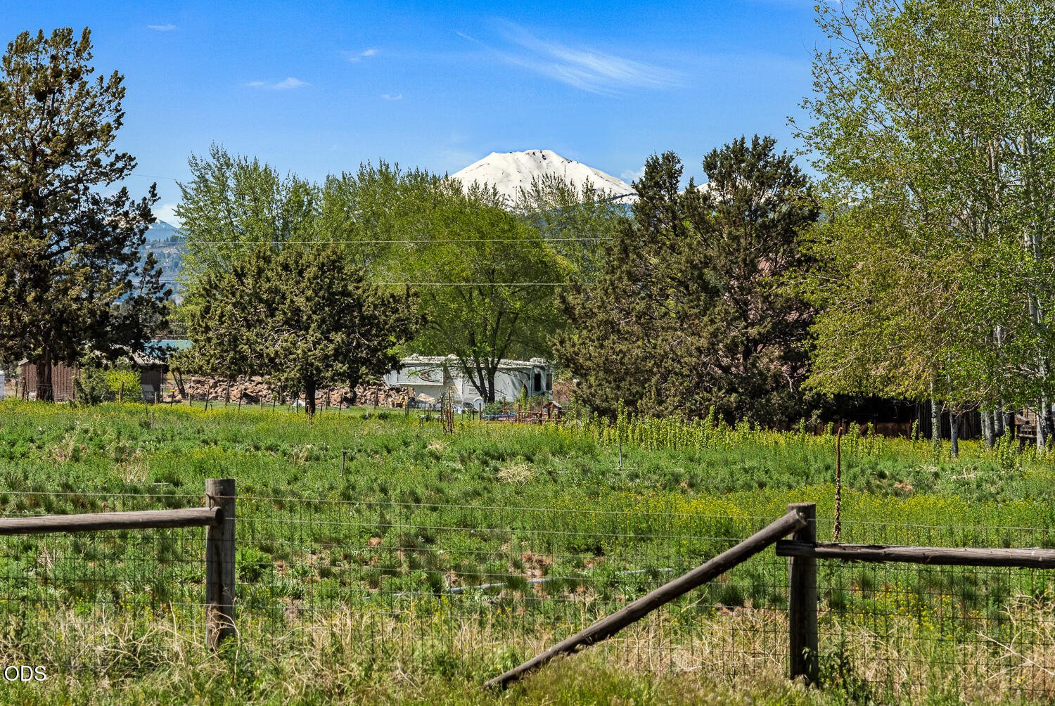 63510 Gentry Loop Bend, OR 97701 - Photo 33 of 40
