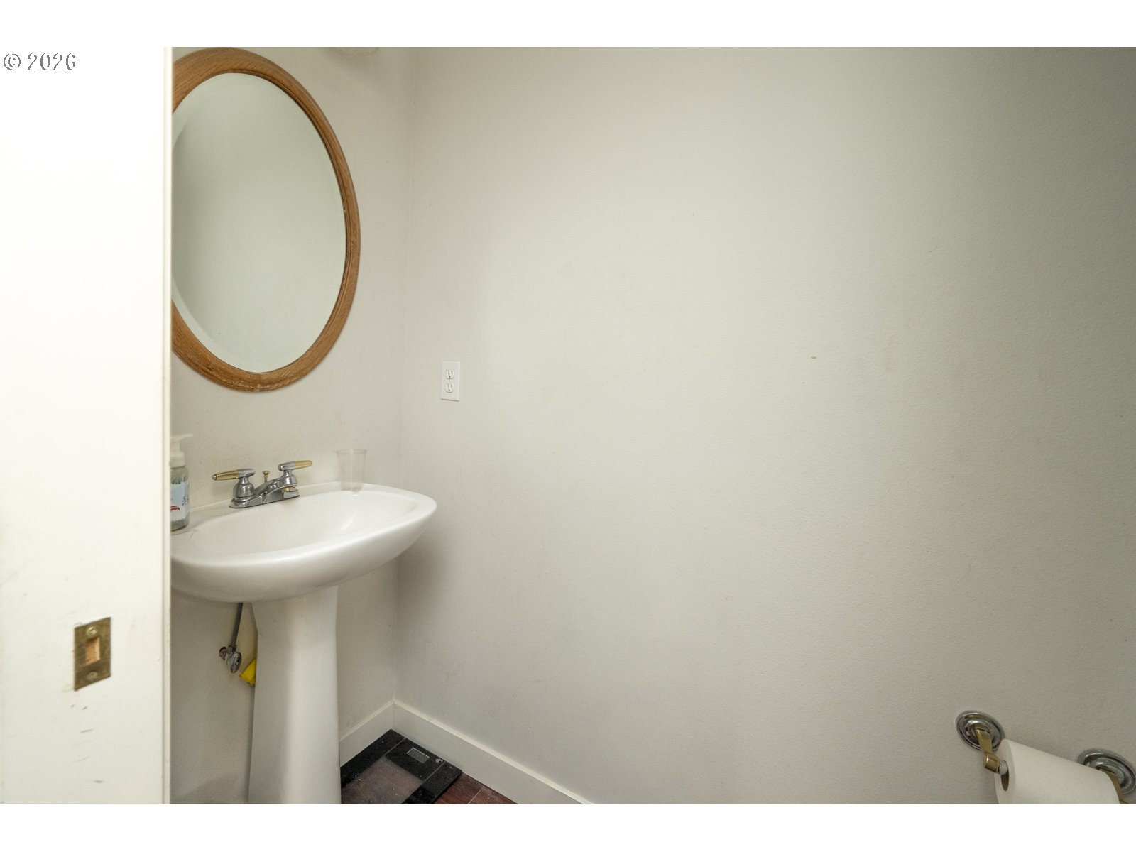 4235 Southeast Anderegg Loop Portland, OR 97236 - Photo 10 of 22