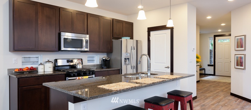 17427 3rd Avenue Southeast, Unit 47 Bothell, WA 98012 - Photo 4 of 17