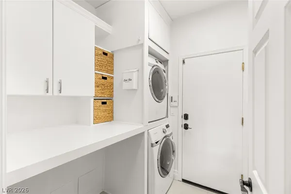 $3,600 | 120 Emerald Dunes Circle, Henderson, NV 89052