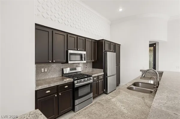 $3,600 | 120 Emerald Dunes Circle, Henderson, NV 89052