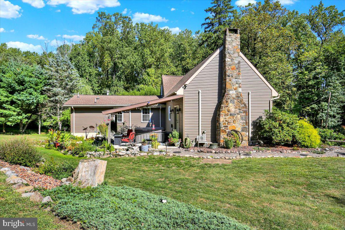 200 Haag Road Reading, PA 19606 - Photo 4 of 80