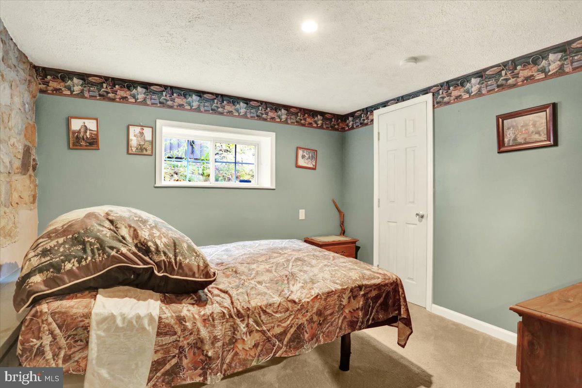 200 Haag Road Reading, PA 19606 - Photo 44 of 80 In-law suite bedroom