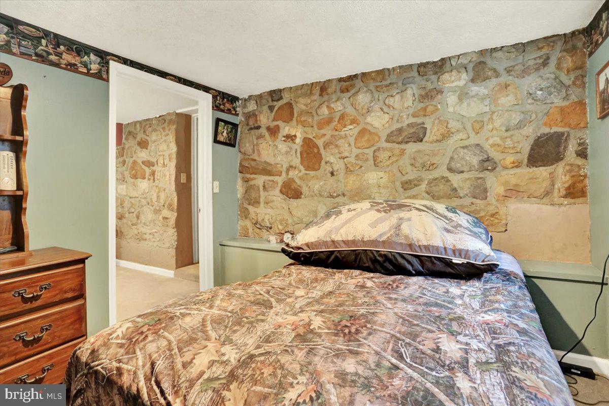 200 Haag Road Reading, PA 19606 - Photo 45 of 80 In-law suite bedroom