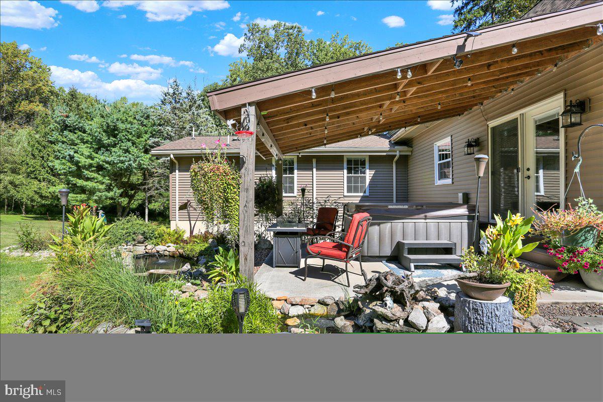 200 Haag Road Reading, PA 19606 - Photo 49 of 80 covered patio off Great room