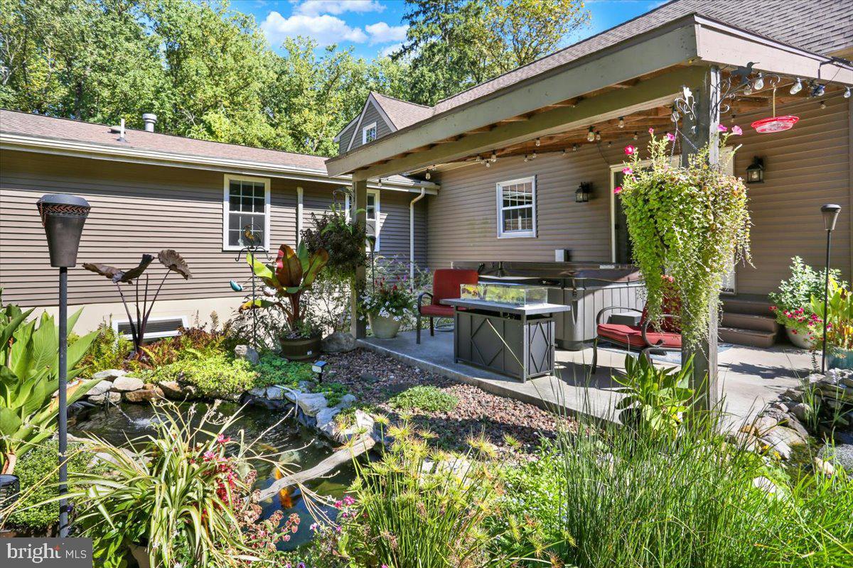 200 Haag Road Reading, PA 19606 - Photo 50 of 80 Hot tub