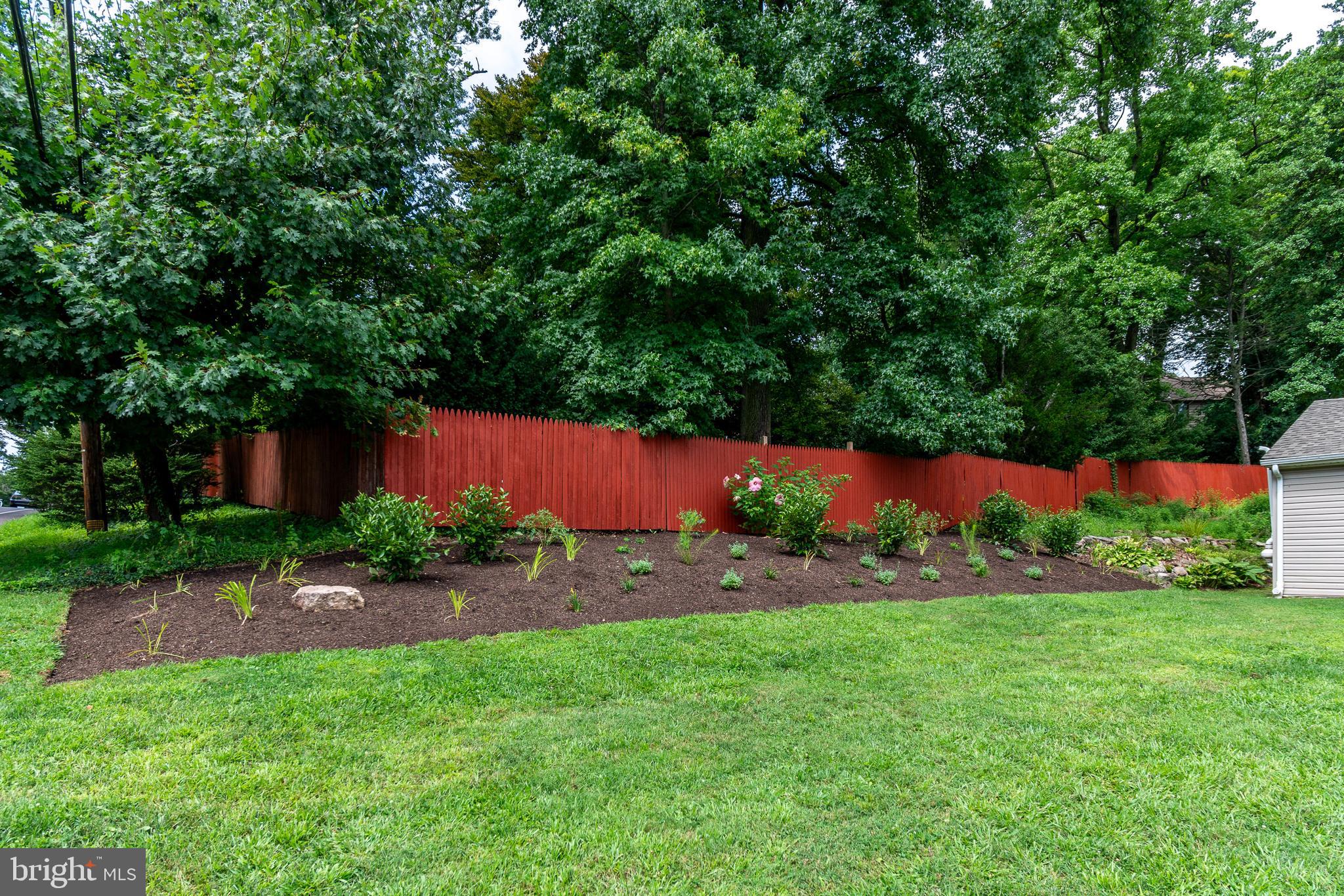 2809 Church Road Glenside, PA 19038 - Photo 48 of 49 Beautiful flower gardens