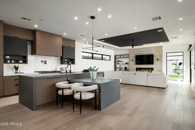 $2,795,000 | 1831 East Palmaire Avenue, Phoenix, AZ 85020