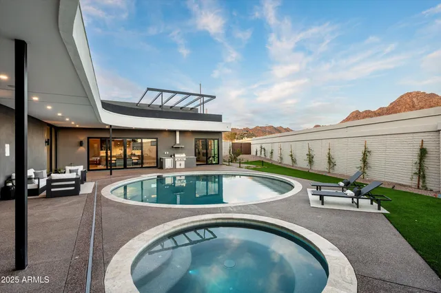 $2,795,000 | 1831 East Palmaire Avenue, Phoenix, AZ 85020