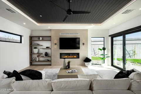 $2,795,000 | 1831 East Palmaire Avenue, Phoenix, AZ 85020