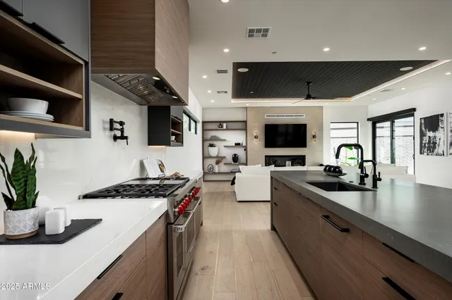 $2,795,000 | 1831 East Palmaire Avenue, Phoenix, AZ 85020