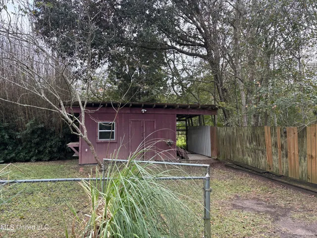 $975 | 7316 Francis Drive, Gautier, MS 39553