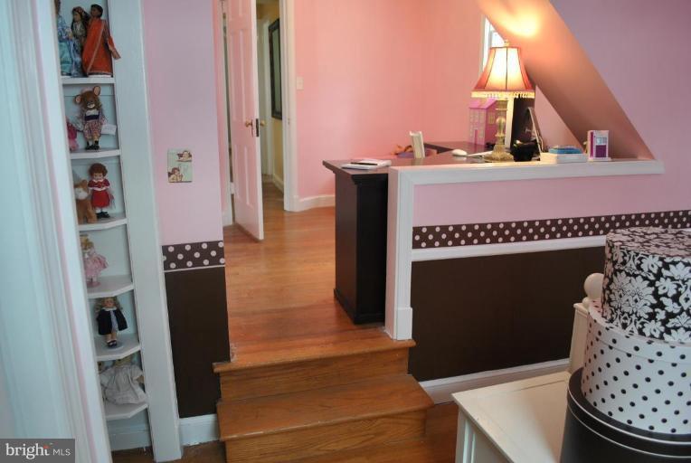 210 Whitestone Road Silver Spring, MD 20901 - Photo 19 of 22 Unique #1