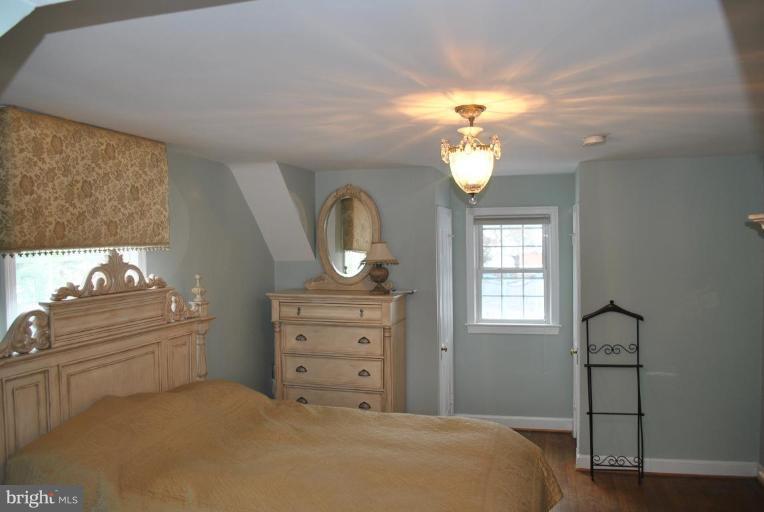 210 Whitestone Road Silver Spring, MD 20901 - Photo 22 of 22 Master Bedroom #2