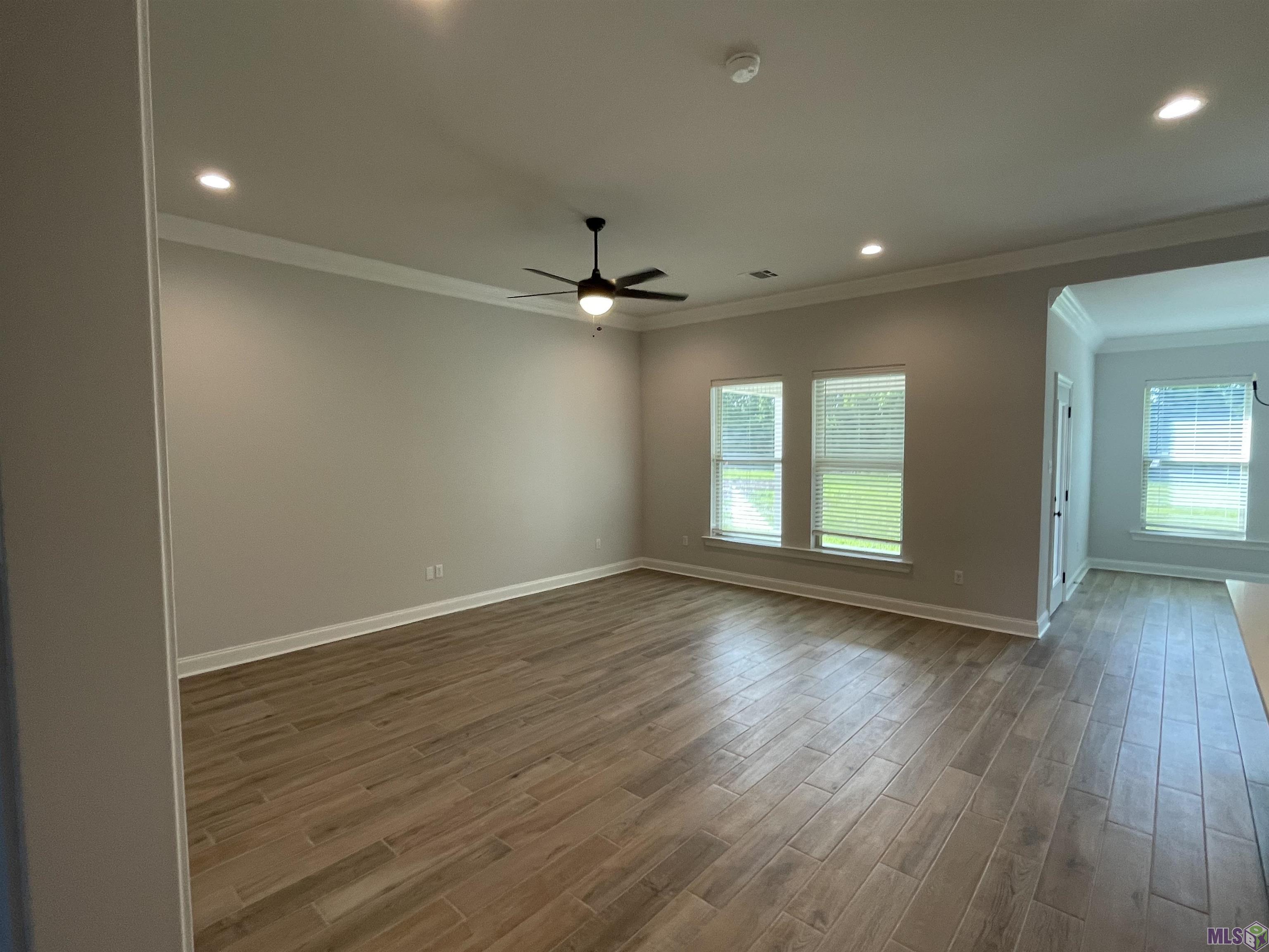 377 Rue Evangeline Houma, LA 70364 - Photo 2 of 6