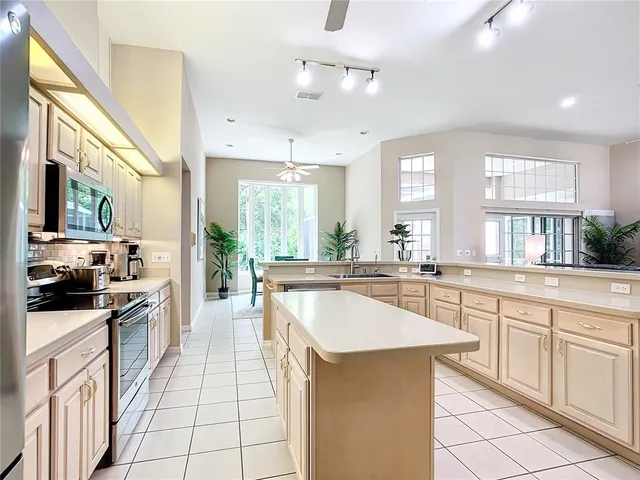 $3,000 | 6818 Southwest 113th Place, Ocala, FL 34476