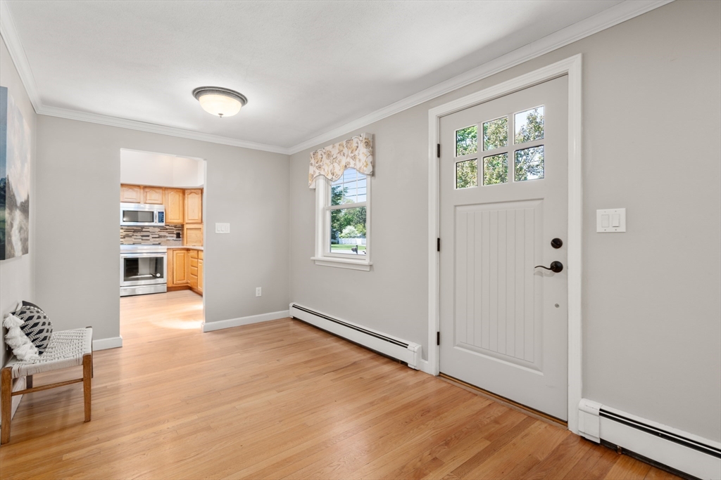 56 Landham Road Sudbury, MA 01776 - Photo 5 of 39 Gallery Image 5