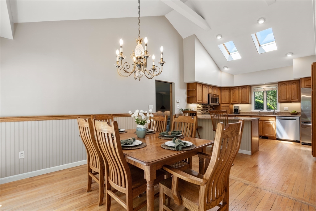56 Landham Road Sudbury, MA 01776 - Photo 9 of 39 Gallery Image 9