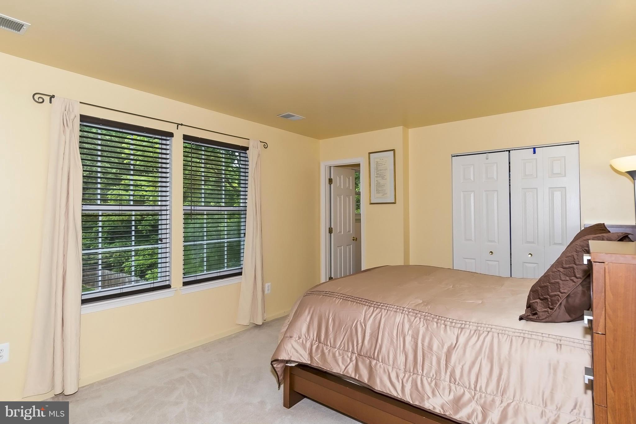 2122 Frederick Road Baltimore, MD 21228 - Photo 11 of 25 Bedroom (Master)