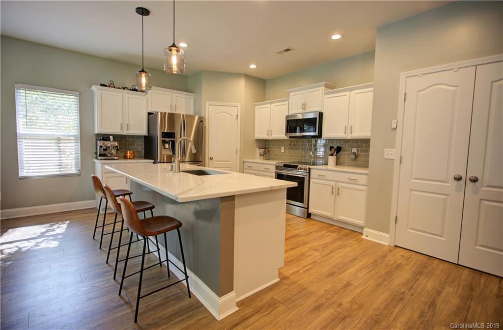 1200 Skyview Road Charlotte, NC 28208 - Photo 10 of 28 Gallery Image 10