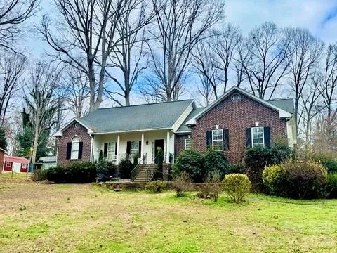 $395,000 | 270 Spicewood Circle, Troutman, NC 28166