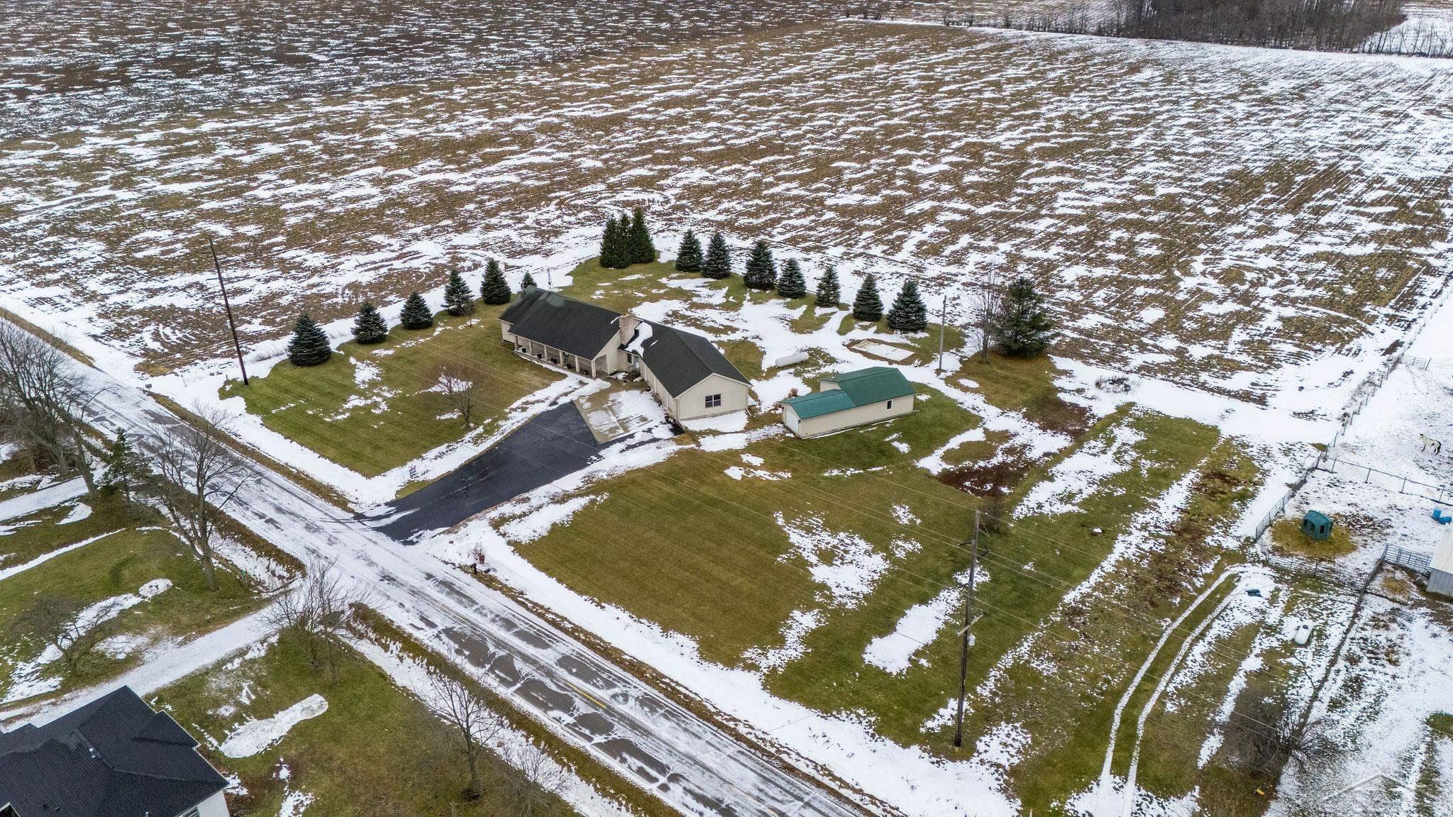 5949 North Mackinaw Road Pinconning, MI 48650 - Photo 48 of 52 50196570-808e2aa6-0110-4e32-9c83-140d607855ba.JPG