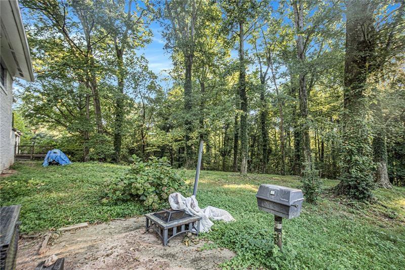 2210 Rhinehill Road Southeast Atlanta, GA 30315 - Photo 16 of 16