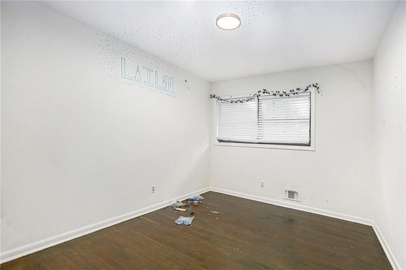 2210 Rhinehill Road Southeast Atlanta, GA 30315 - Photo 9 of 16