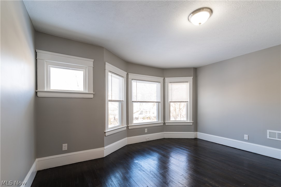 2970 Edgehill Road Cleveland Heights, OH 44118 - Photo 19 of 36 Gallery Image 19